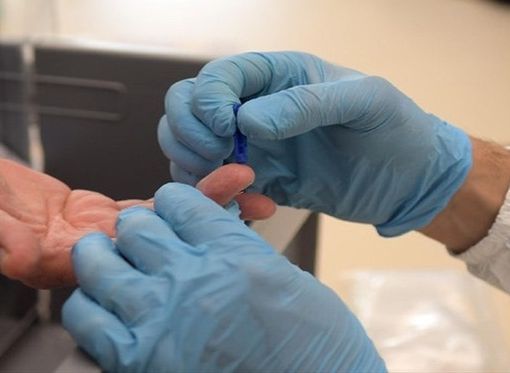 Vaccini Covid, in oltre 7 casi su 10 funzionano anche a 8 mesi di distanza