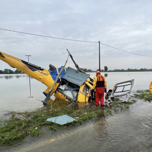 Fuori pericolo i 4 membri dell'equipaggio dell'elicottero precipitato
