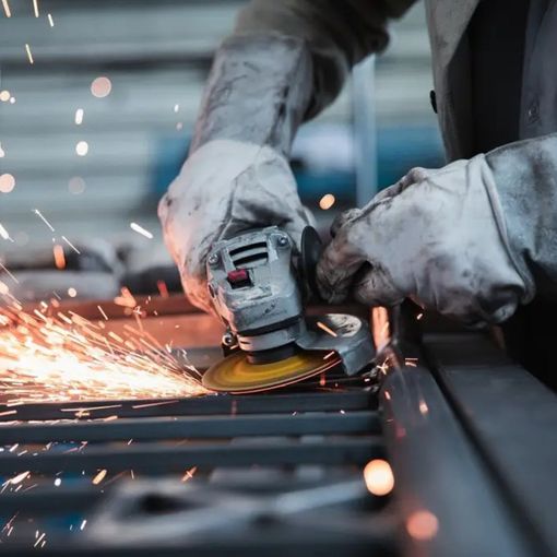 Lavoro ed economia: in Piemonte difficile trovare operai specializzati, meccanici, manutentori