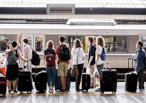 Arriva anche nel Vco Poste Delivery Web per viaggiare liberi dai bagagli
