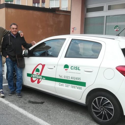 Anteas Cisl Vco, consegnata l' autovettura per il trasporto di anziani e persone fragili
