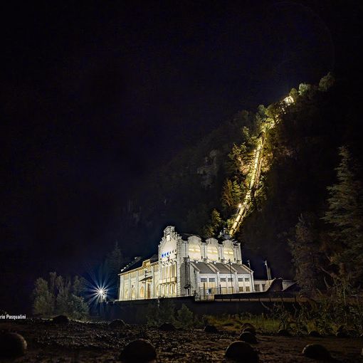 La centrale di Crego nel fotogramma di Mario Pasqualini