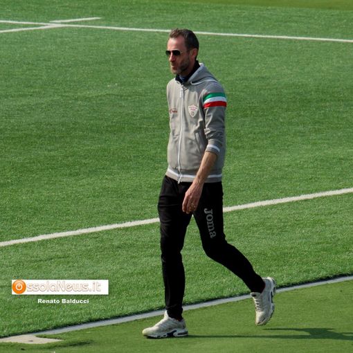 Nella foto: l'allenatore granata Graziano Pratini