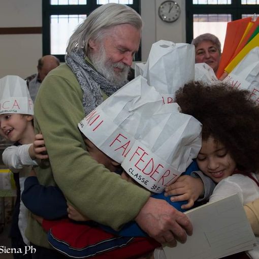 Roberto Morgantini alla Cucine Popolari  (foto M.Grazia De Siena)