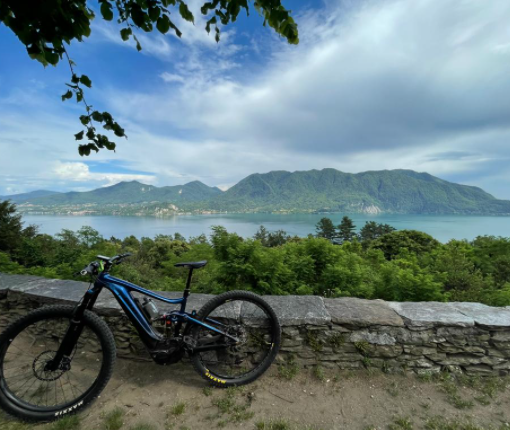 Da San Bernardino al Sacro Monte di Ghiffa per un panorama mozzafiato del lago Maggiore
