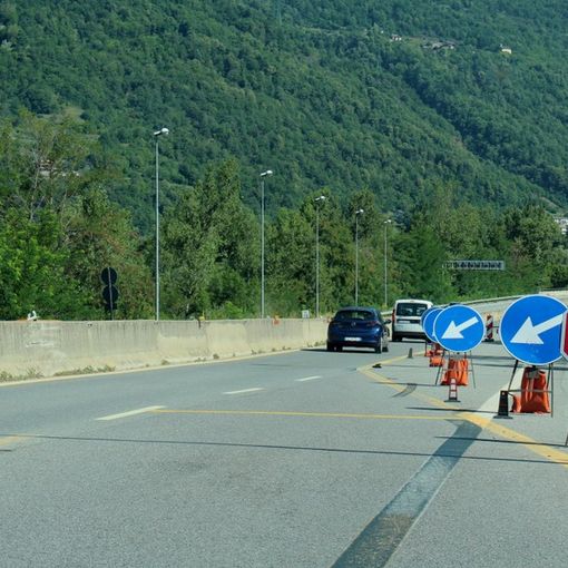 Statale 33, nessun lavoro in vista ma restano i restringimenti
