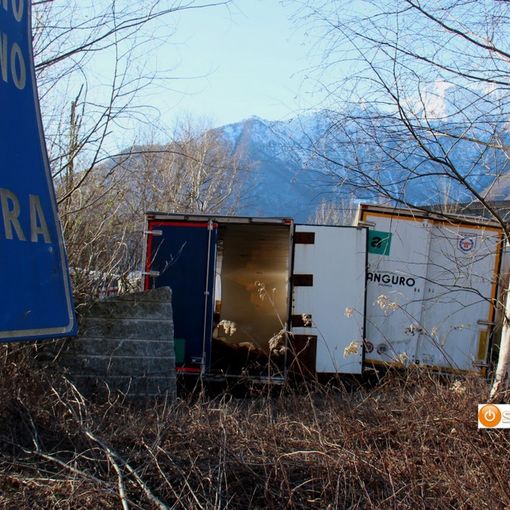Tir dimenticati alla Masone da 10 anni: forse la soluzione è vicina