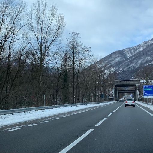 &quot;Inammissibile che ancora una volta la superstrada sia in queste condizioni: si rischia sempre la vita”