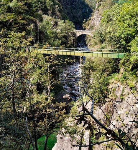 Escursione al ponte Casletto in Val Grande
