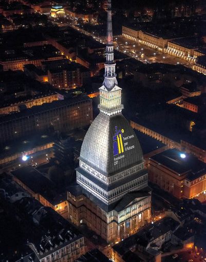 Fondazione CRT compie 30 anni e illumina la Mole Antonelliana