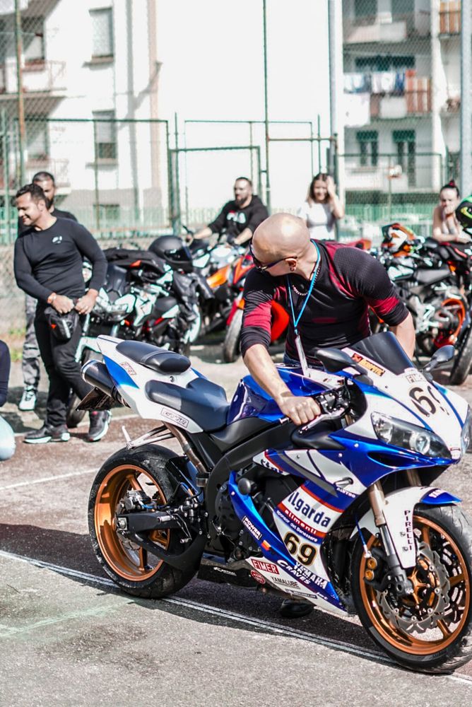 Al Curotti festa biker con 'One Thousand bike'