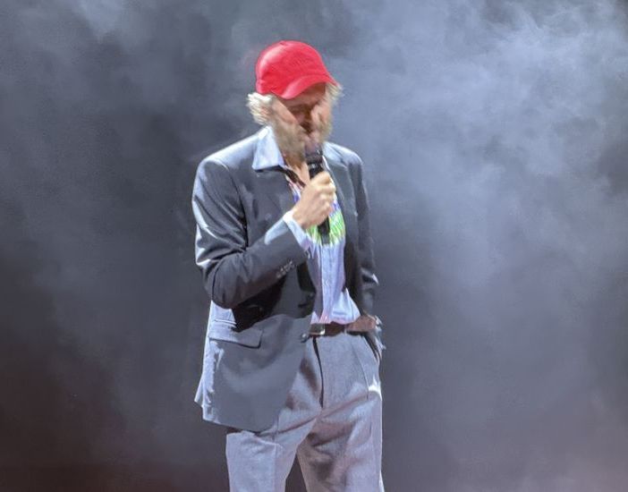 Nuovo album per Jovanotti, un viaggio nel corpo umano per ritrovarsi
