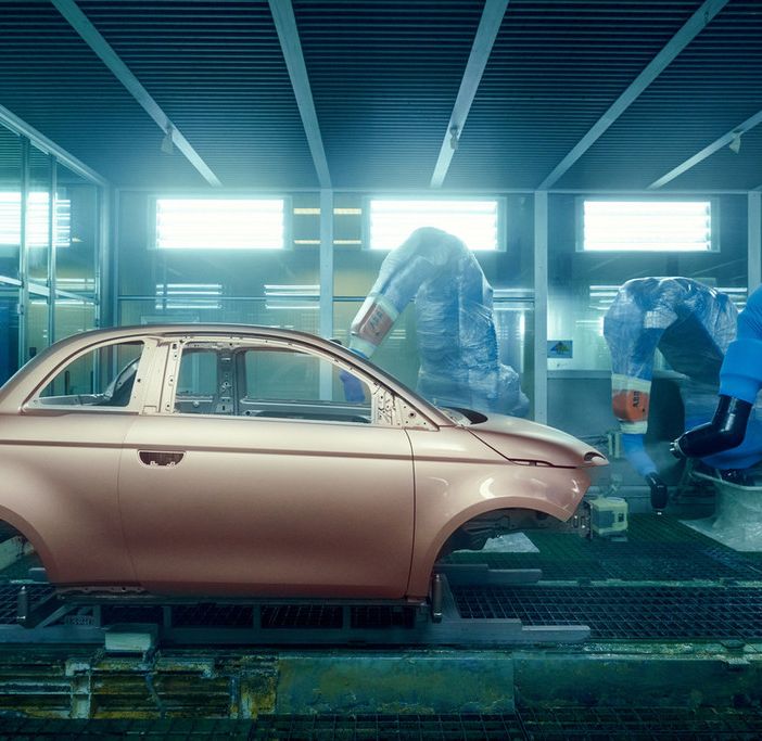 L'economia piemontese si aggrappa ad automotive e Pnrr, ma le famiglie sono più povere