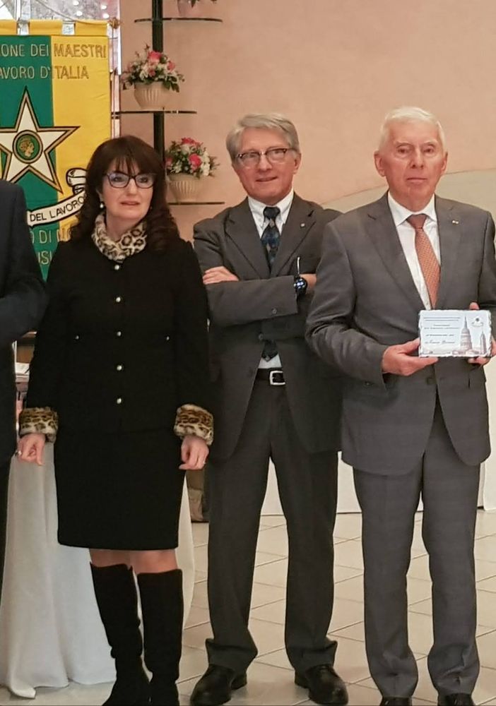 Maestri del Lavoro, consegnate le targhe ricordo dal vice prefetto di Novara