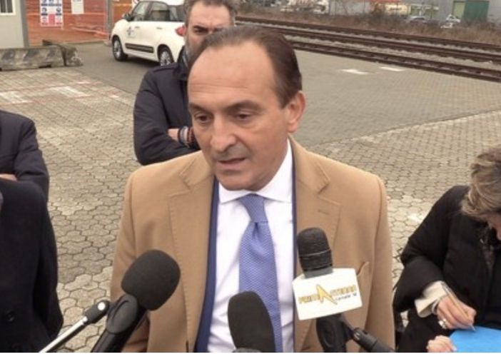 Caro benzina, Cirio: &quot;Azione immediata sulle accise o moriranno aziende e falliranno persone&quot; VIDEO