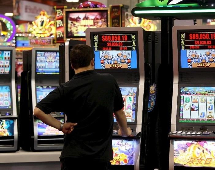 M5S, al via la petizione contro la modifica della legge sul gioco d'azzardo patologico