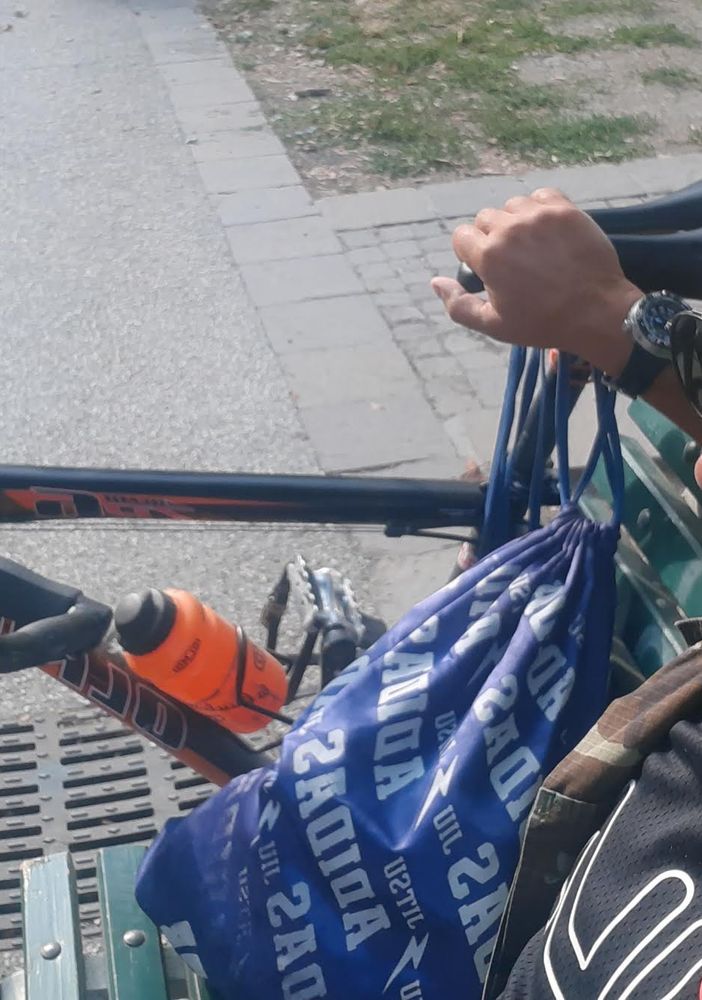 Bruno Danovaro si cimenta in una sfida solitaria di 236 km in bicicletta nelle nostre valli
