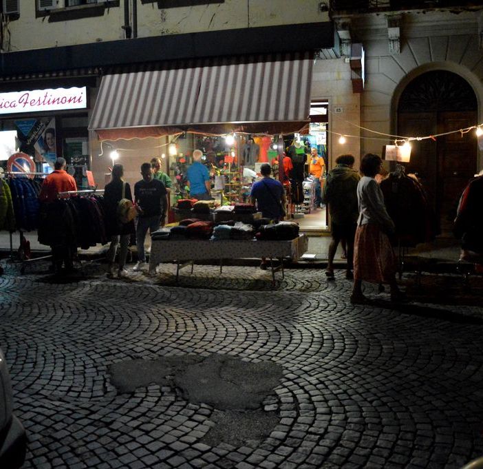 'Fuori tutto' sottotono a Domodossola