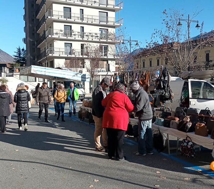 Mercati e fiere del Piemonte chiedono aiuti