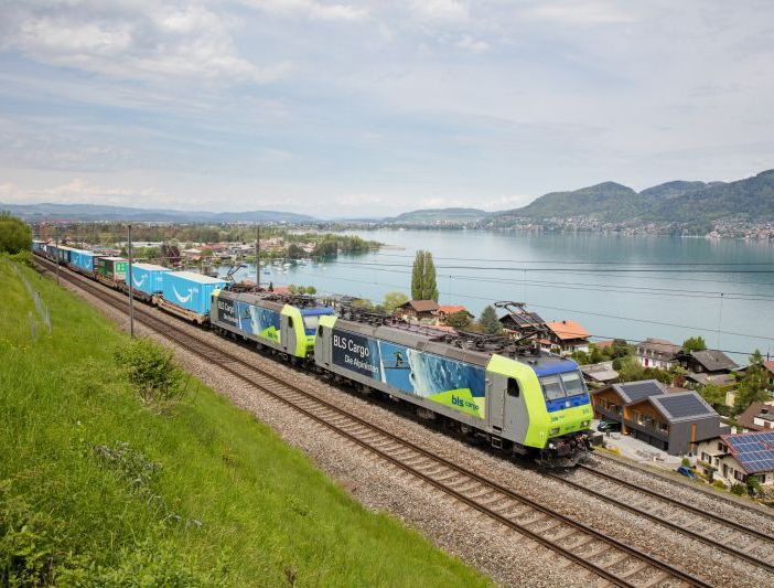 Bls e Cargobeamer festeggiano l'ottomillesimo treno che ha attraversato le Alpi