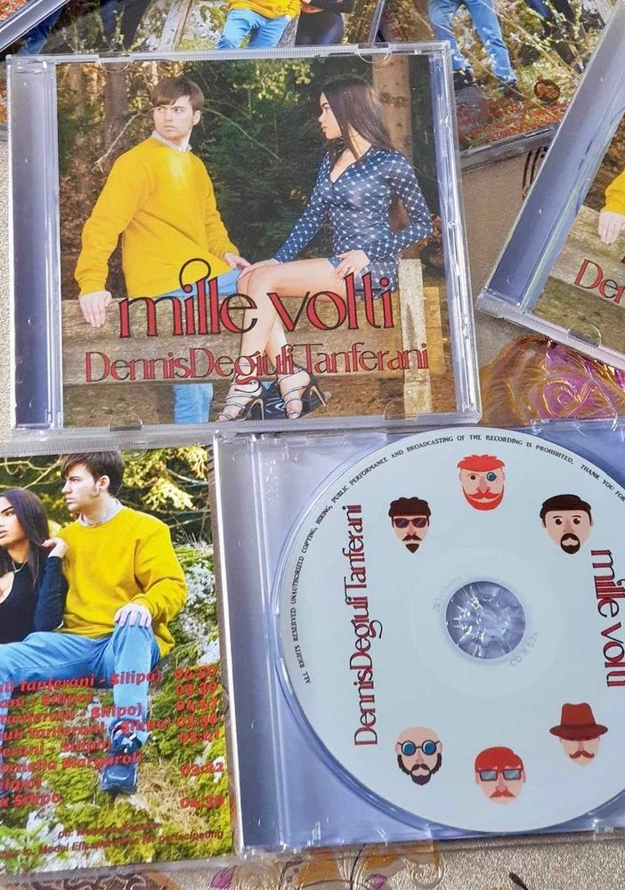 E' uscito il primo cd del cantautore vigezzino Dennis Degiuli