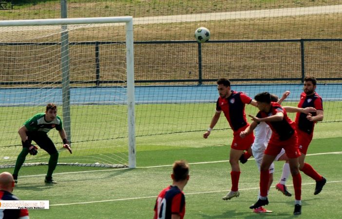 Foto: la Chiavazzese impegnata al 'Curotti' in una partita di due stagioni fa