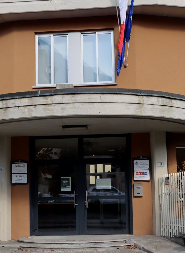 L'ex tribunale di via Marzabotto: oggi ospita anche gli uffici della Dogana