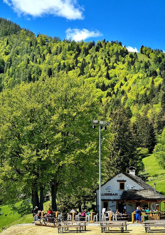 A Domobianca 365 per Pasqua riaprono il Luse Bar, il Parco avventura e il noleggio di E-Bike