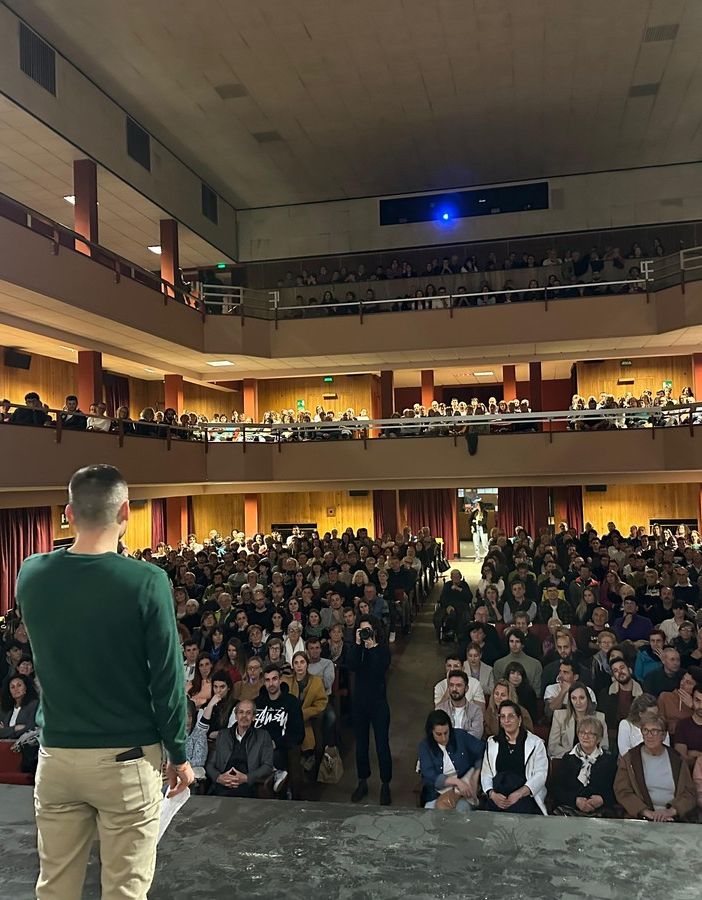 &quot;L'eco delle campane d'inverno&quot;: al cinema Corso una nuova proiezione a sostegno di Macugnaga
