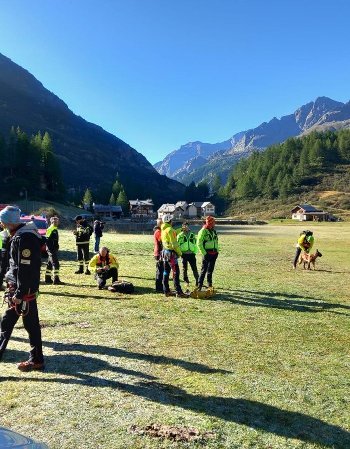 Formazza, ancora scariche che rendono pericoloso l'intervento per le ricerche   FOTO