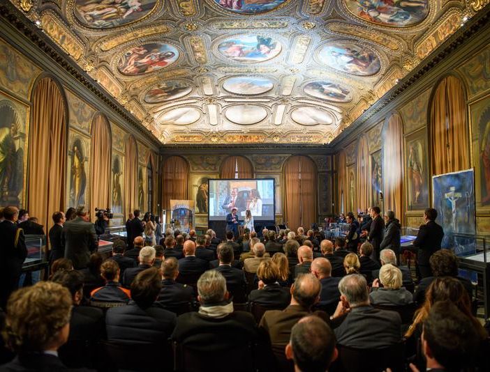 Foto: un momento della presentazione, a Venezia, del calendario della Guardia Costiera