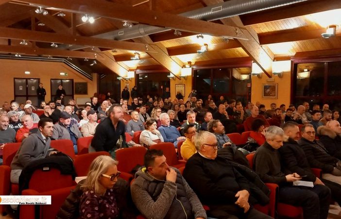 Borghi: ''I frontalieri non si sono bevuti le panzane di Candiani''