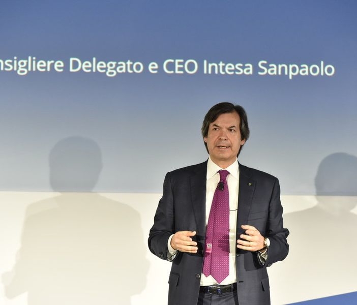 Intesa Sanpaolo: semaforo verde al bilancio 2022. &quot;Il migliore della storia della banca&quot;
