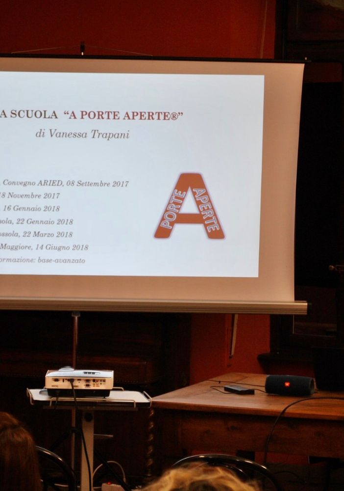 Presentato alla scuola di Craveggia il ‘Metodo Porte Aperte’