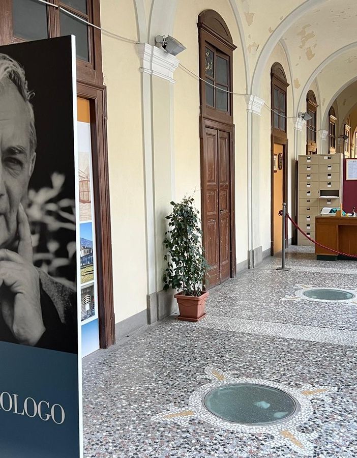Prorogata la mostra dedicata a don Tullio Bertamini