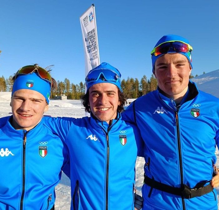 Un anzaschino fra gli atleti azzurri della giovanile di fondo