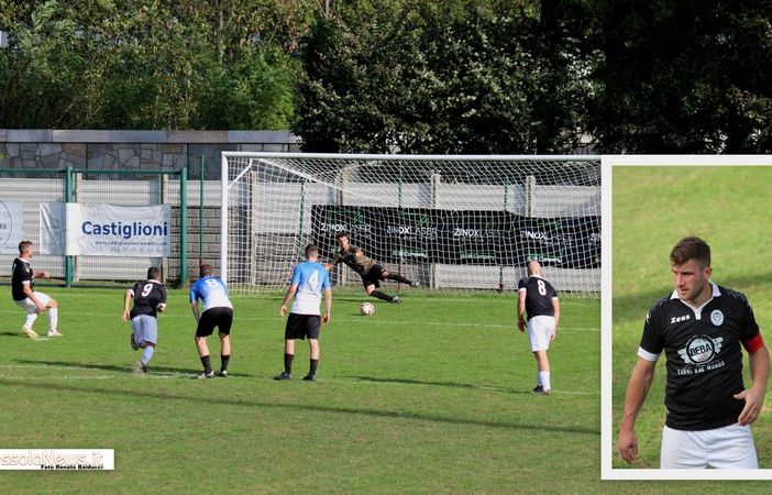 Foto: il rigore di Elca che al 45' sblocca Ornavassese-Villa