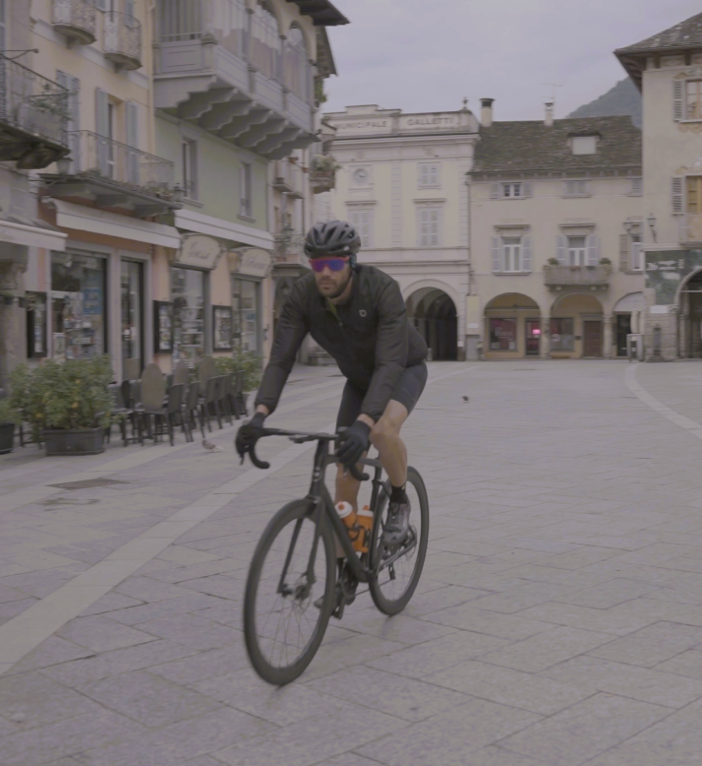 Marcello Ugazio stabilisce un nuovo record di velocità da Domodossola al Monte Leone