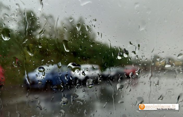 Un nuovo fine settimana di pioggia: allerta gialla nel Vco
