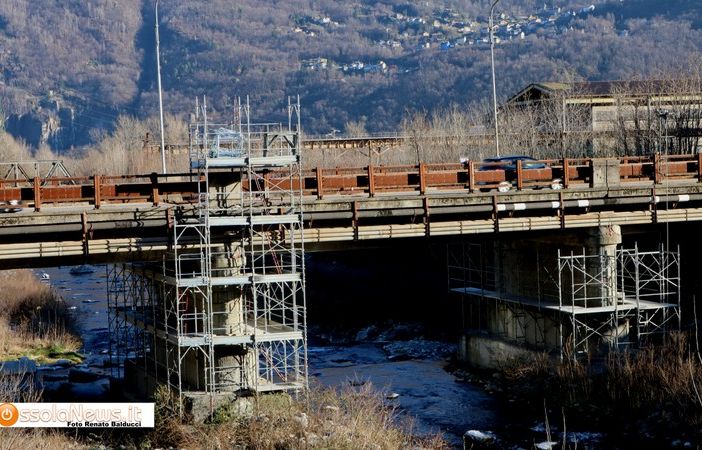 Ripresi i lavori al ponte sull'Ovesca a Villadossola