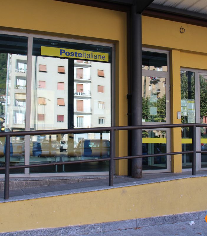 Ufficio postale chiuso: in molti si lamentano