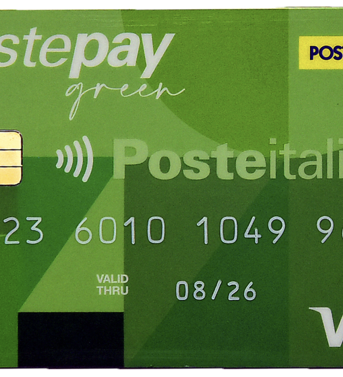 Postepay Green: nella provincia azzurra la nuova carta prepagata sostenibile per i più giovani
