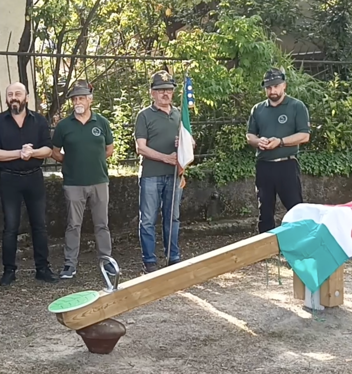 Nuovo gioco al parchetto di via Italia in memoria di Davide Francescoli FOTO E VIDEO