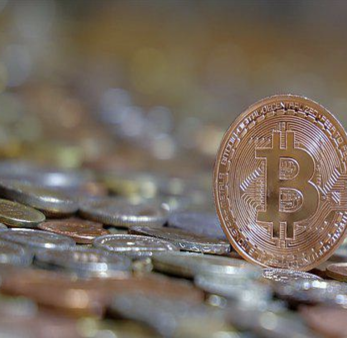 Bot per il trading di criptovalute: e se giocando potessi vincere 200.000$ in crypto? Scopri come!