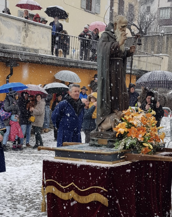 Grande partecipazione per la festa di Sant’Antonio a Toceno FOTO