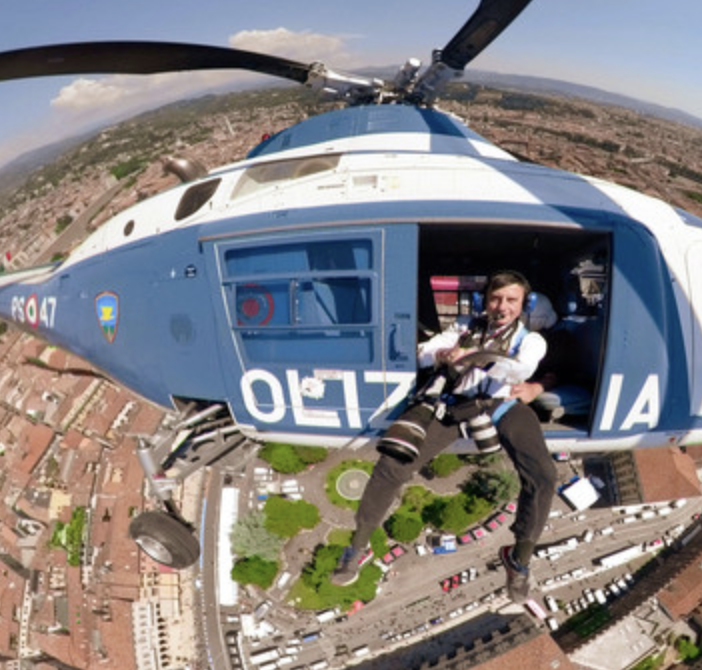 Massimo Sestini 'illustrerà' il 2024 della Polizia di Stato