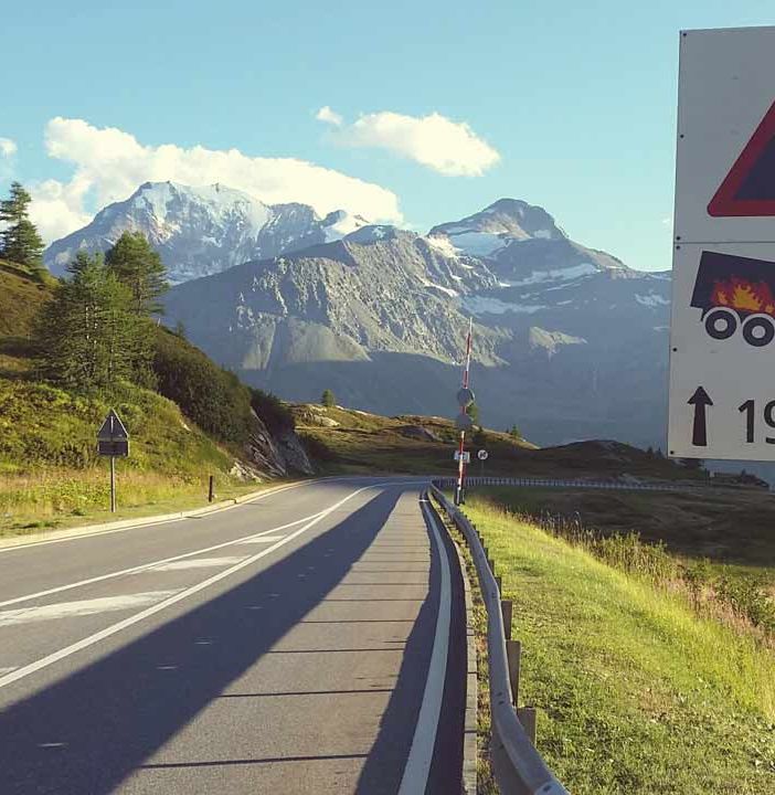''Aumentano i camion sul Passo del Sempione: il Governo sta a guardare''