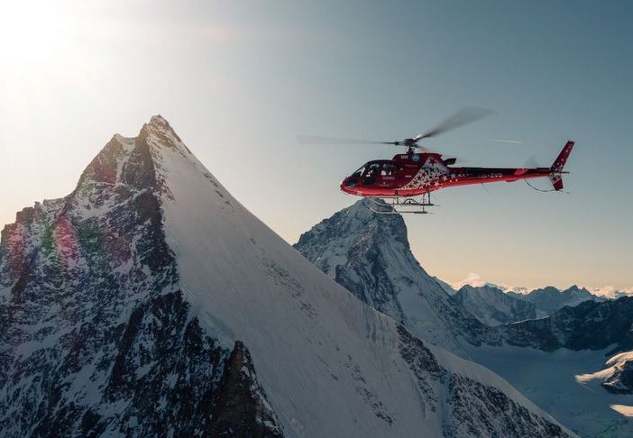Valanga a Zermatt: si cercano tre persone