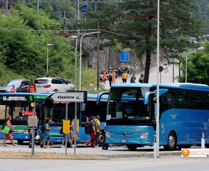 Interruzione sulla linea ferroviaria del Sempione: disagi limitati, per ora, a Iselle   FOTO