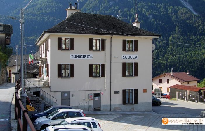 Salva anche quest'anno la scuola elementare di Trasquera